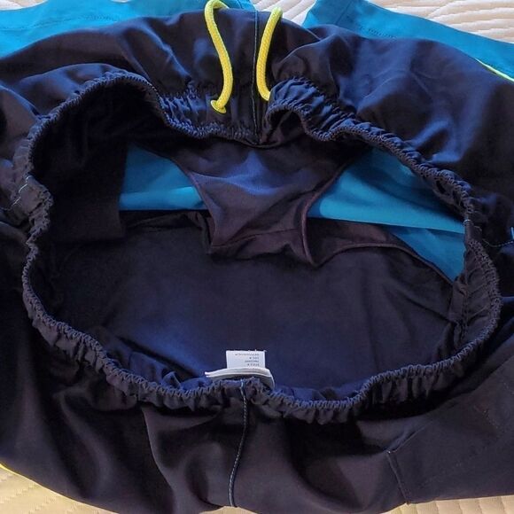 COPY - Speedo Men's Swim Trunks Size L - Picture 6 of 8